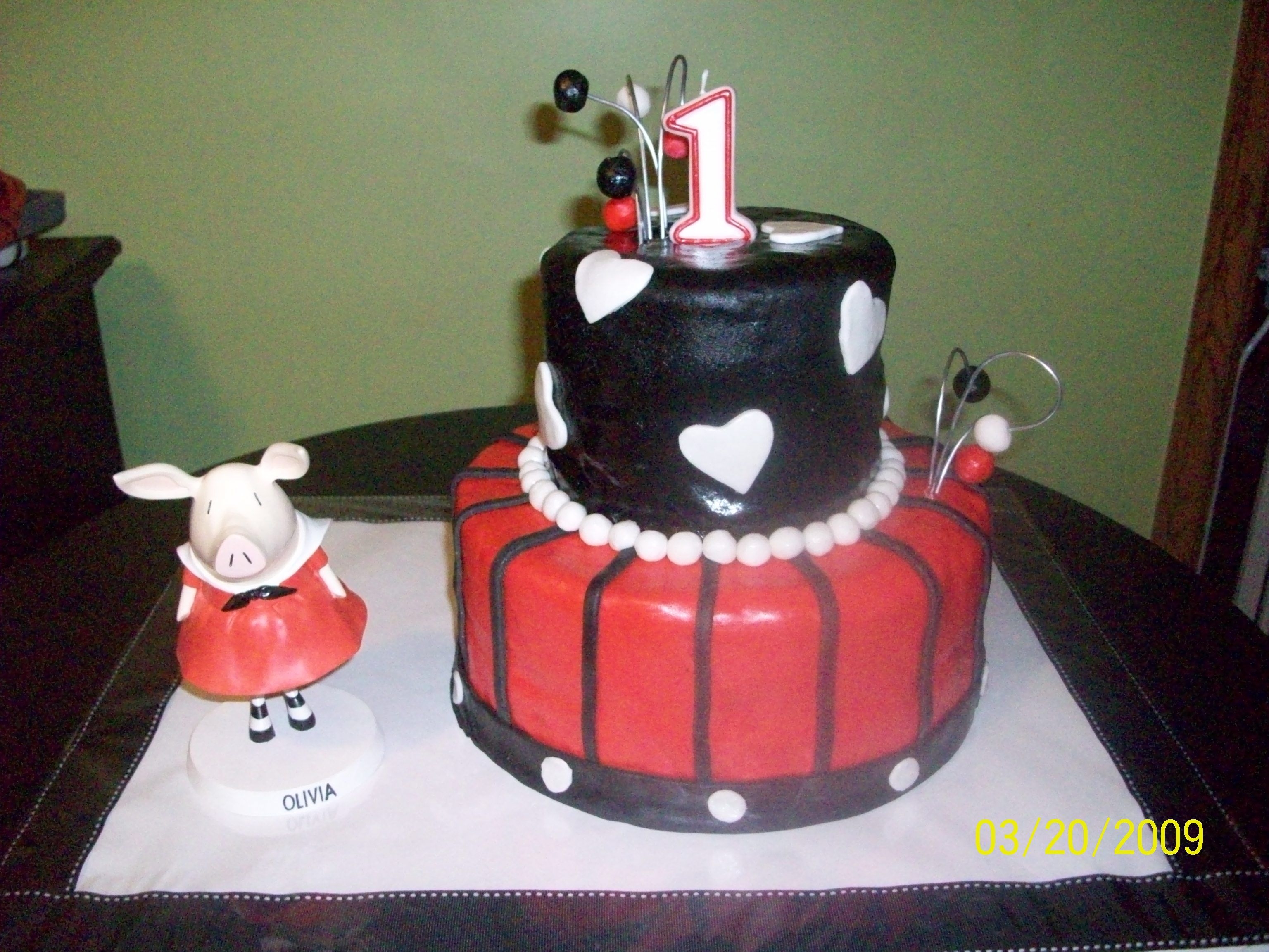 Olivia The Pig Birthday Cake Fondant covered, 2-tier birthday cake