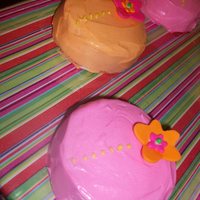 Mini Flower Cakes Mini flower cakes for a bridal shower