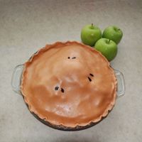 Pie Cake Pie crust is fondant