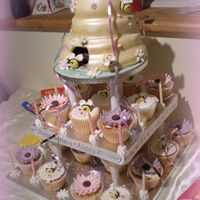 Beehive Cupcake Tower Complete picture of beehive cupcake tower.