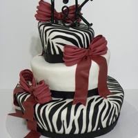 Zebra Wedding A 12", 9", 6" topsy turvy for a wedding. Thanks for looking!!