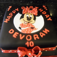 Minnie Mouse choc cake covered with sugsrpaste
