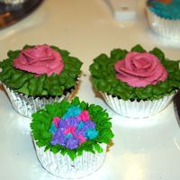 Thank You Cupcakes I made these as a thank you for the nurses taking care of my dad in the hospital. I had also placed 4 to a box and decorated the box. I...
