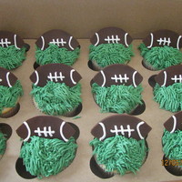 Football Cupcakes buttercream w/ fondant accents