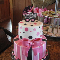 Baby Shower Carriage buttercream w/ fondant accents.........the handle broke off the carriage! :(