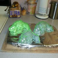 Dino Cakes cupcakes and buttercream, needed to use up someleftover frostingtfl