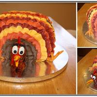 Gobble Gobble Pareve Yellow Cake for Family Thanksgiving Reunion. Traveling from New Jersey to Williamsburg, VA. It was fun. The head was gumpaste. I...