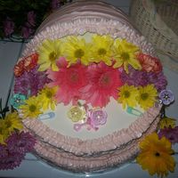 Baby Shower Bassinet Did this one long time ago, but I think it was marble cake, nutella buttercream filling and swiss buttercream frosting. Fresh flowers...