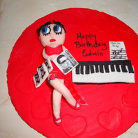 Betty Boop I tried making Betty Boop with a piano for my brother's birthday , since he loves music.