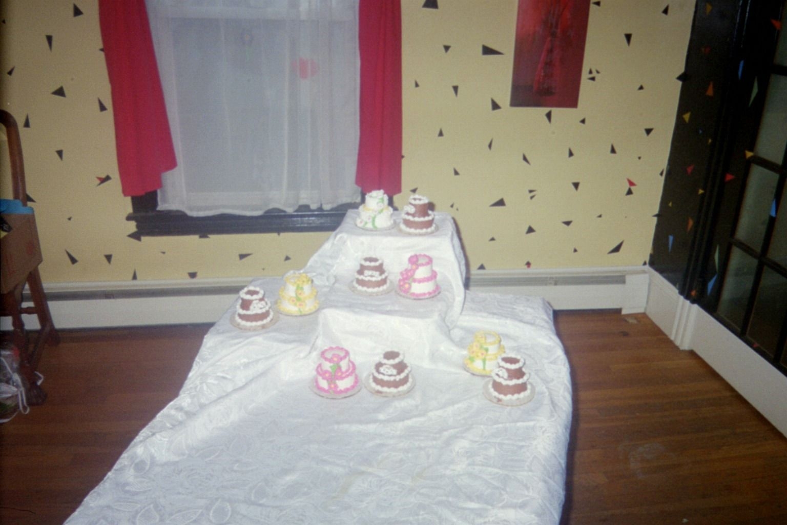 Starting Out Small chocolate cupcakes dressed to go to a wedding, they were as much fun to make as they were to eat . peace