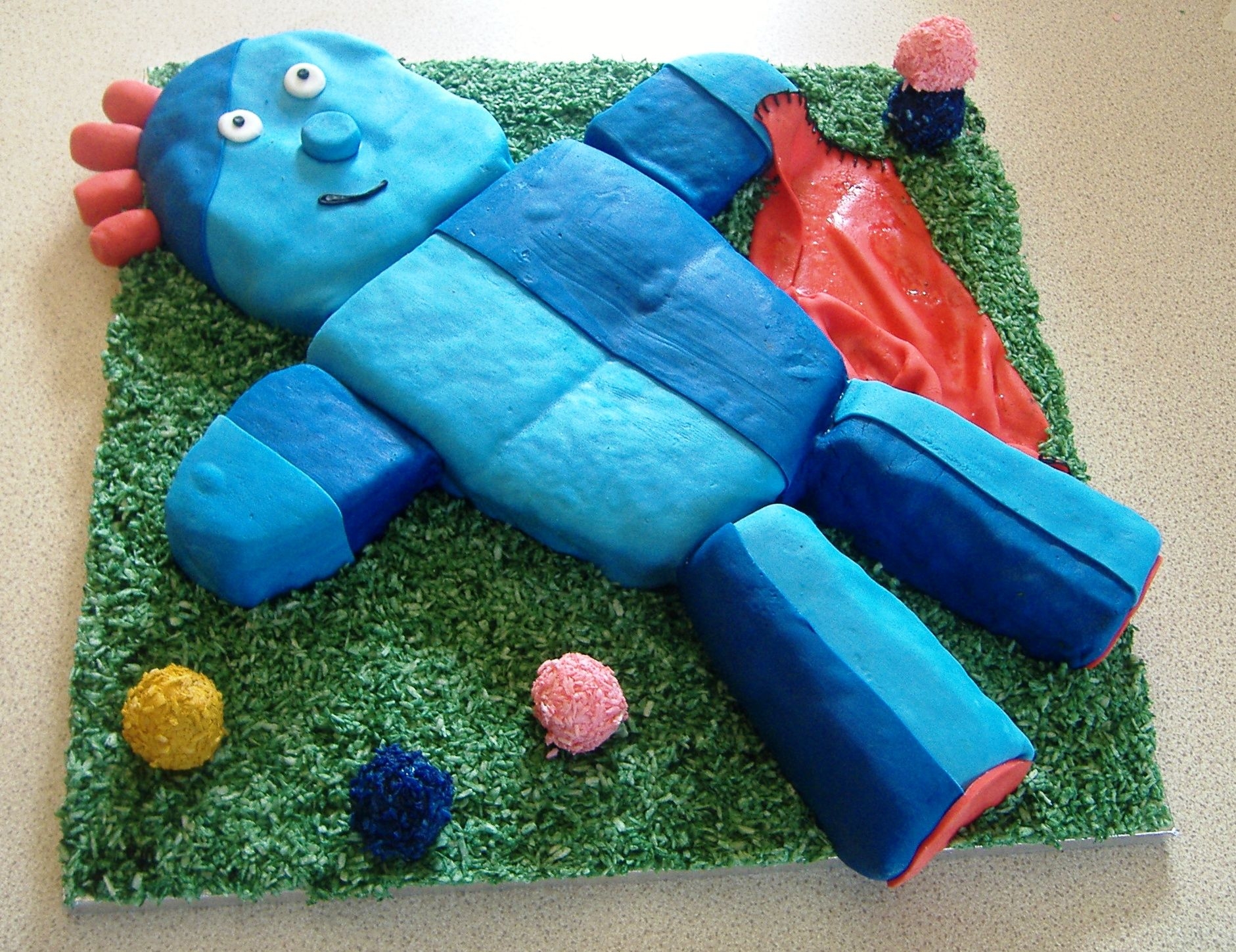 Iggle Piggle Birthday Cake