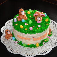 Easter Vanilla Buttercream cake with decorations in Fondant.