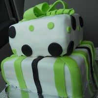 Lime Green Wedding Cake 
