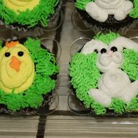 A Chick And Bunny Got the bunny idea off CC and thought of the chick myself. All buttercreme.