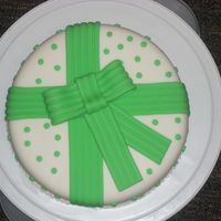 Green Bow Cake My first fondant covered cake and fondant bow. I was pretty happy with it for my first attempt.