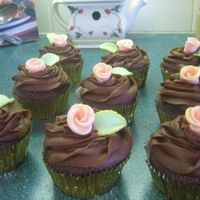 Mmm...chocolate! First attempt at Duff roses, edges dusted with gold luster dust...what a pleasant surprise at how easy these were!