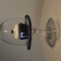 Bailey's Irish Cream Coffee Cupcake This cupcake is maed with dark chocolate and coffee to give it a nice rich deep flavor. Buttercream is made with Bailey's Irish Cream...