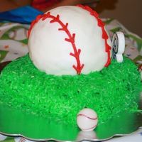 Fondant Baseball Cake 