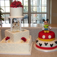 Mickey And Minnie Mouse Wedding Cakes Just wanted to show them together. :)