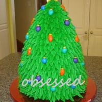 3D Christmas Tree all buttercream with fondant ornaments