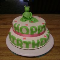 Frog Cake make with mmf top cake is whilte and bottom is chocolate...