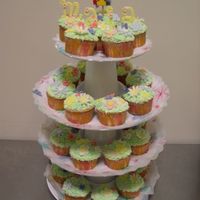 Maia's Birthday I filled half of these French vanilla cupcakes with chocolate mousse and the other half with dulce de leche. Store bought frosting with...