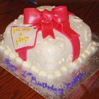 Jessica's Gift This was for my niece's first birthday her mother saw the one i didn for my wilton class and wanted it done. The idea for the tag came...