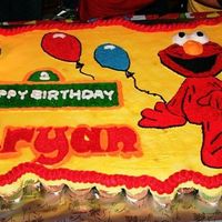 Elmo Cupcake Cake - 135 Cupcakes My first cupcake cake. Made this for my friend's 2 year old Son. Base is made of whopping135 Cupcakes. I had used betty crocker white...
