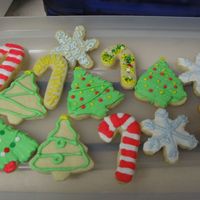 Picture_001.jpg My first iced sugar cookies. Used NFSC recipe and royal icing recipe. These were fun to make but I need a lot of practice. Thanks for...