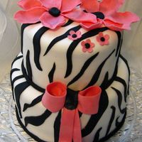 Img_2345.jpg Zebra cake.