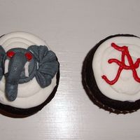 Alabama Cupcakes Got the idea from another cc member. Thanks for all the great idea! they were a hit for the first ball game