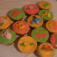 Pooh And Friends Cupcake rushed pooh and friends cupcake. got to make these cupcakes in less than two hours. My hands was literally shaking and am quite frustrated...