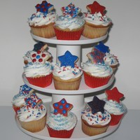 4Th Of July Cupcakes Cupcakes with sugar cookie toppers for the 4th of July.