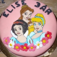 Disney Princess Cake 
