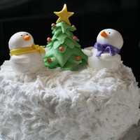 Snowmen & Christmas Tree Double Chocolate Cake with Vanilla Buttercream and MMF figures