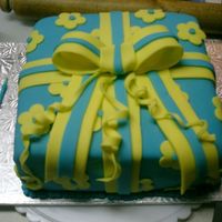 Gift Fondant covered cake gumpaste bows and ribbons.