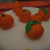 Fondant Pumpkins These are the fondant pumpkins I made to put on top of my fall cake