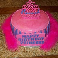 Hannah's Birthday First time doing a ri tiara, was totally nervous but ready for another. Chocolate cake w/ cream cheese filling and fondant.