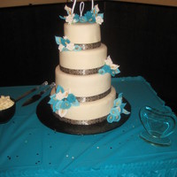 My Wedding Cake! I made my own wedding cake and LOVED it! It's fondarific, which is fantastic fondant! Its so good and easy to work with! Gum paste...