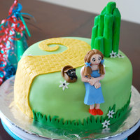 Wizard Of Oz I didn't allow enough time to do this cake the way I wanted. I will revisit this one again. My very first attempt at people. Ack!