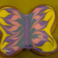 Butterflies NFSC with Antonia 74 Royal Icing. Just for fun. Playing with colors and consistency of RI. Tried applying with a bottle rather than a...