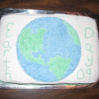 Earth Day This was the first cake that I have really decorated for something special.
