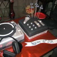 Turn Table Cake 