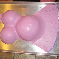 Belly Cake!!! Made a belly cake for my friends baby shower.