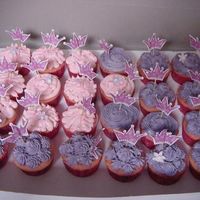 Cupcakes To Go With Barbie2 Cake cupcakes to go with barbie2 cake. colors needed to match the dress of the barbie.