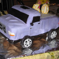 Pickup Truck WASC with buttercream and fondant details