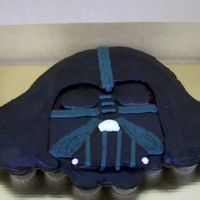 Photo_72.jpg darth vader cupcake cake