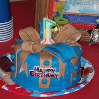 Smash Cake This went along with the cowboy hat cake. This was the smash cake for my son. Only the second cake I had ever made. My bow went droopy...