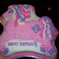 My_Little_Pony.jpg Wilton's Carousel pan, but decorated with flowing mane for My Little Pony.All b/c w/ star tips. Free hand butterfly tattoo on rump...