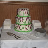 Img_0387.jpg red velvet, buttercream icing/fillling, mmf